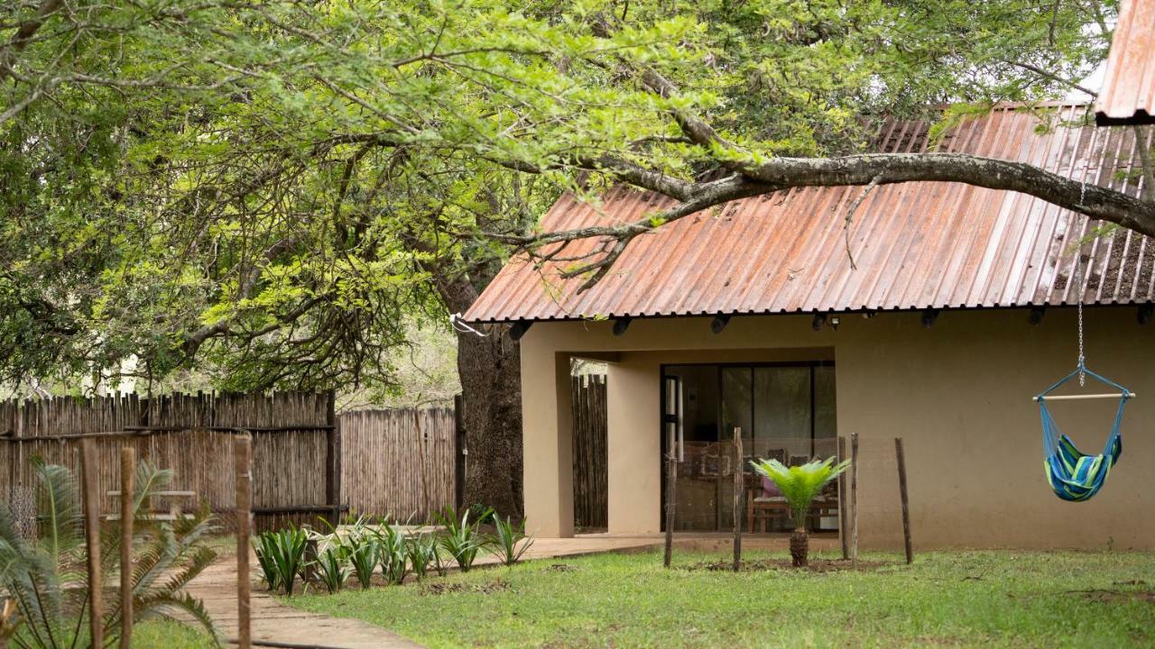 Msunduze River Lodge Mkuze Exteriör bild